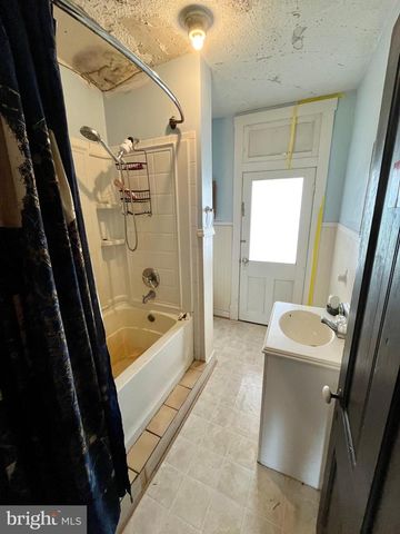 28018 OLD VALLEY PIKE, Toms Brook, VA 22660