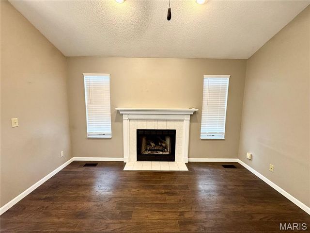 9 Jason Drive, Glen Carbon, IL 62034