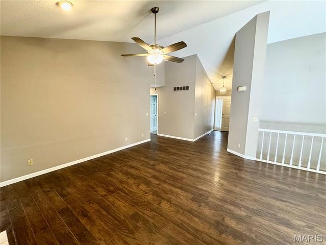 9 Jason Drive, Glen Carbon, IL 62034