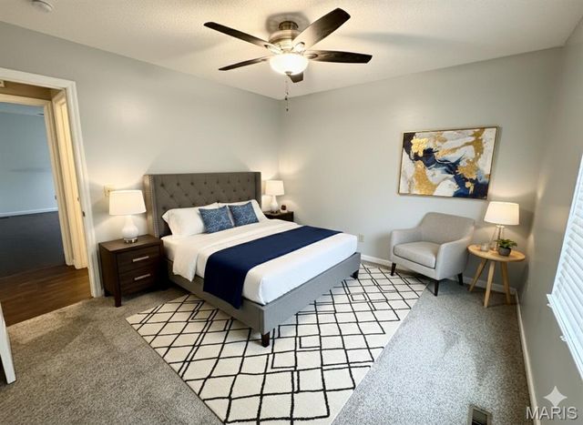 9 Jason Drive, Glen Carbon, IL 62034