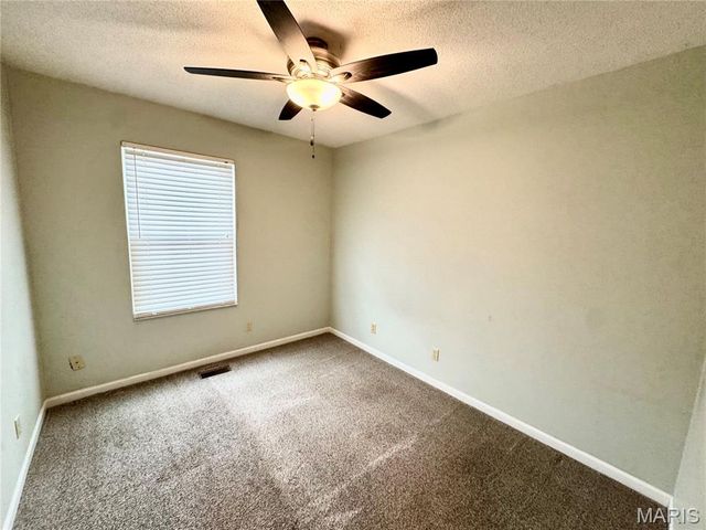 9 Jason Drive, Glen Carbon, IL 62034