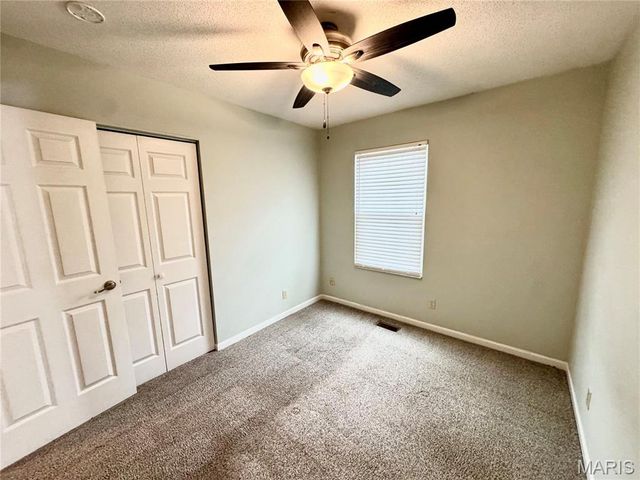 9 Jason Drive, Glen Carbon, IL 62034