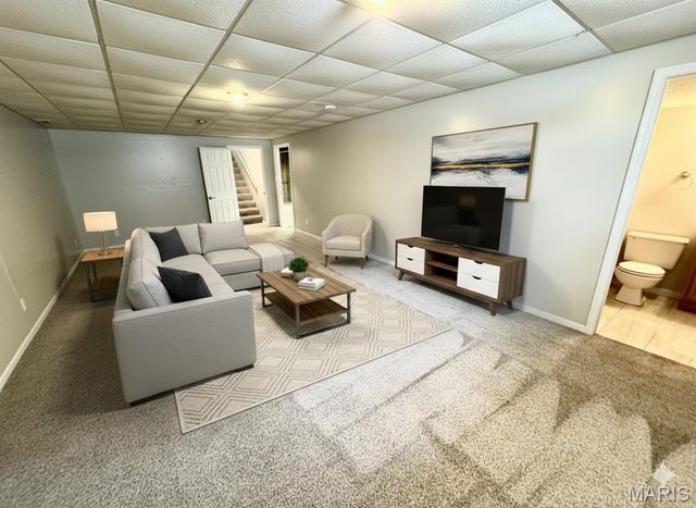 9 Jason Drive, Glen Carbon, IL 62034