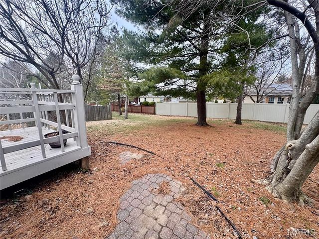 9 Jason Drive, Glen Carbon, IL 62034