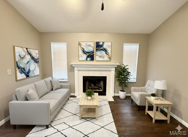 9 Jason Drive, Glen Carbon, IL 62034