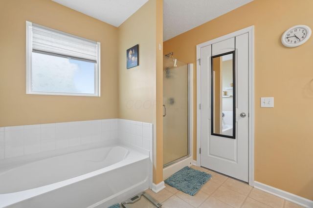 3836 Wolf Creek Road, Grove City, OH 43123