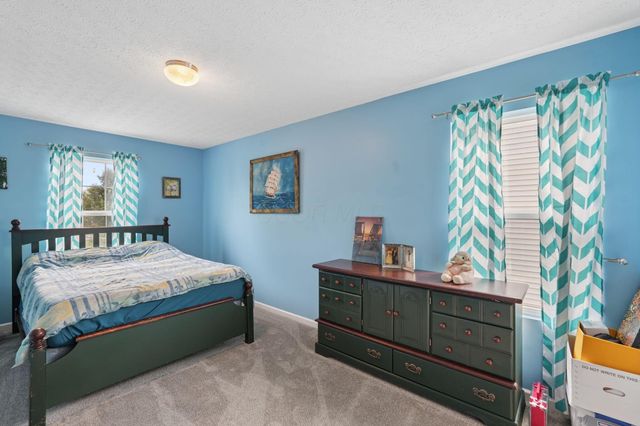 3836 Wolf Creek Road, Grove City, OH 43123
