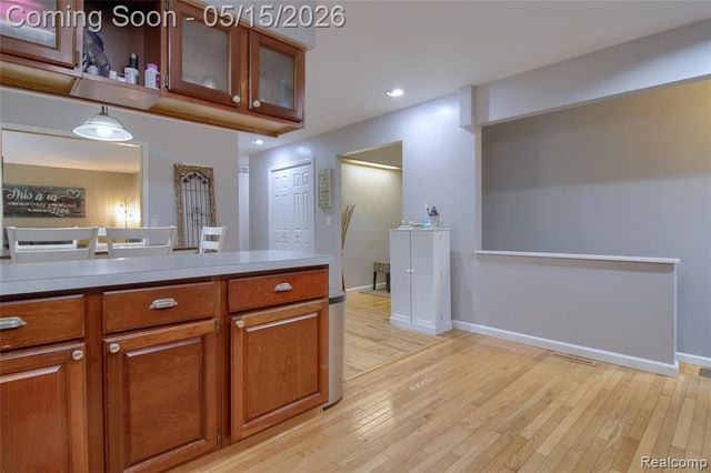 30256 Brookview Drive, Livonia, MI 48152