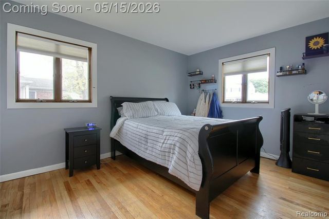 30256 Brookview Drive, Livonia, MI 48152