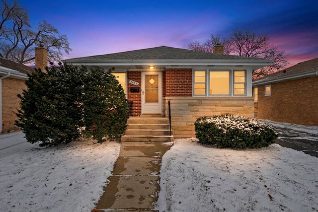 2439 Ernst Street, Franklin Park, IL 60131