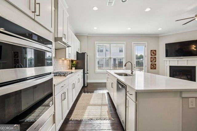 140 Fair View Circle, Roswell, GA 30076