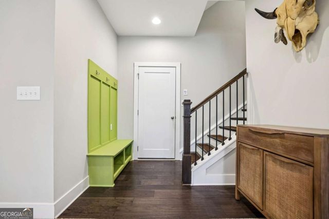 140 Fair View Circle, Roswell, GA 30076