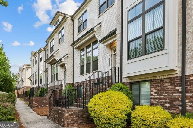 140 Fair View Circle, Roswell, GA 30076