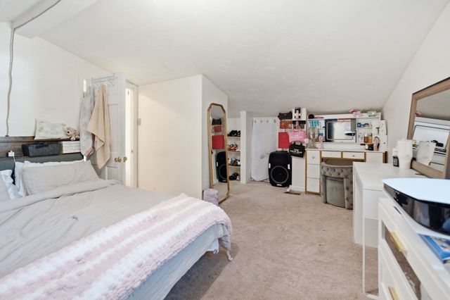51 Mechanic St, Bellingham, MA 02019