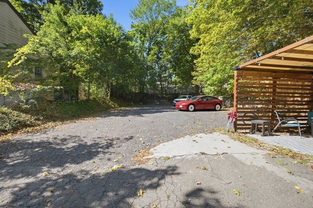 51 Mechanic St, Bellingham, MA 02019