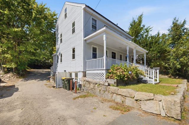 51 Mechanic St, Bellingham, MA 02019