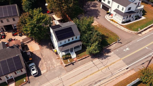 51 Mechanic St, Bellingham, MA 02019