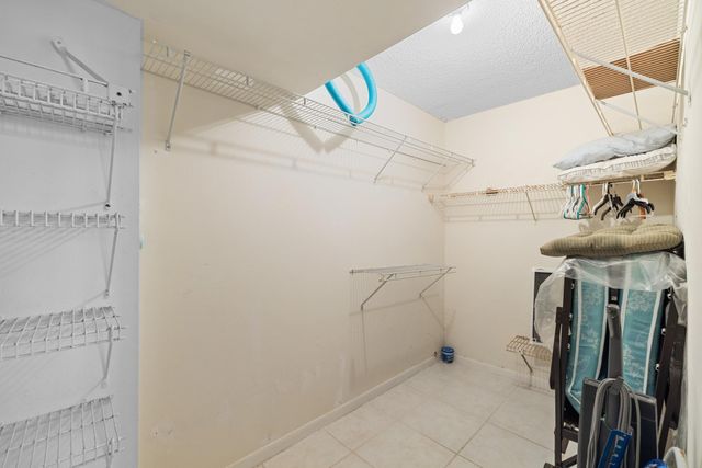 2731 NE 14th Street Cswy 919, Pompano Beach, FL 33062