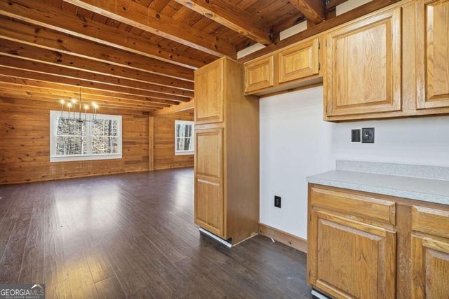 437 Twin Lakes Drive, Canton, GA 30115