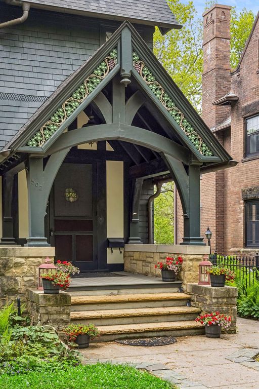 502 Grand Hill, Saint Paul, MN 55102 — photo 2