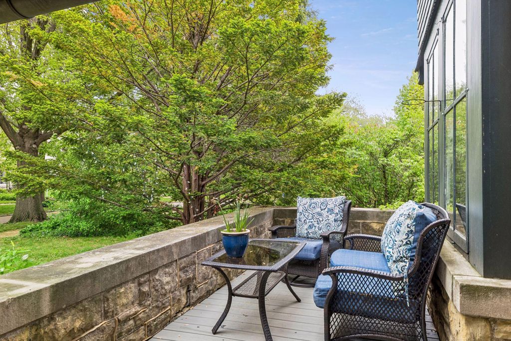 502 Grand Hill, Saint Paul, MN 55102 — photo 4
