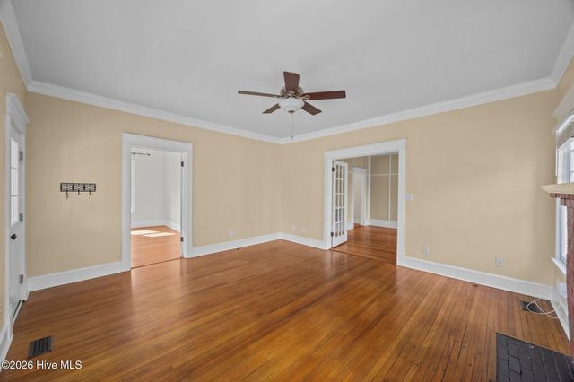 1614 Spencer Avenue, New Bern, NC 28560