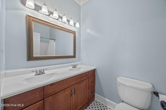 1614 Spencer Avenue, New Bern, NC 28560