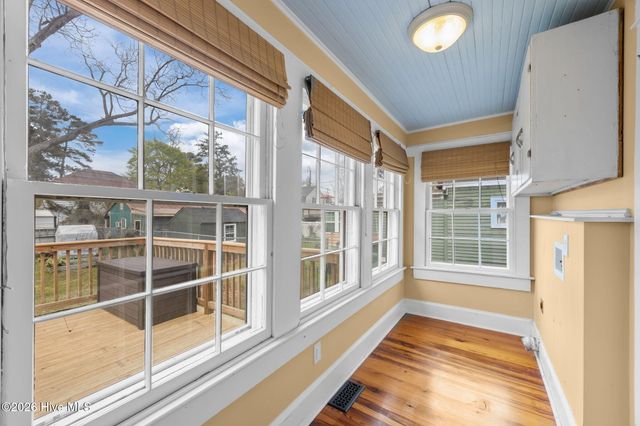 1614 Spencer Avenue, New Bern, NC 28560