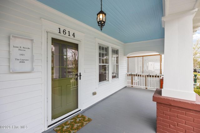 1614 Spencer Avenue, New Bern, NC 28560