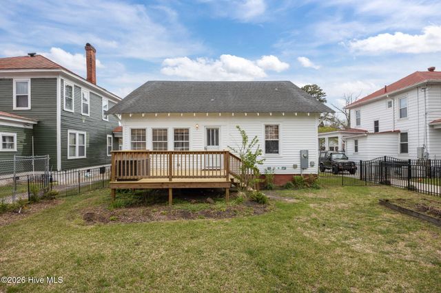 1614 Spencer Avenue, New Bern, NC 28560