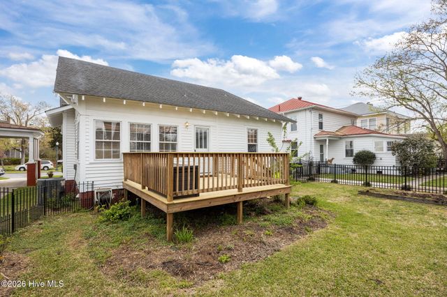 1614 Spencer Avenue, New Bern, NC 28560