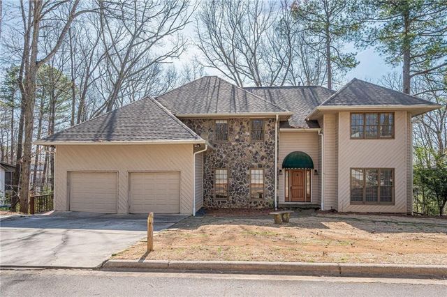 200 Fairway Ridge Drive, Alpharetta, GA 30022