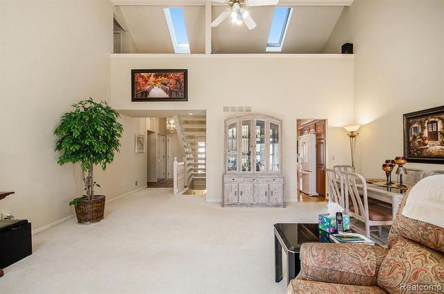 43053 W Kirkwood Drive 30, Clinton Township, MI 48038