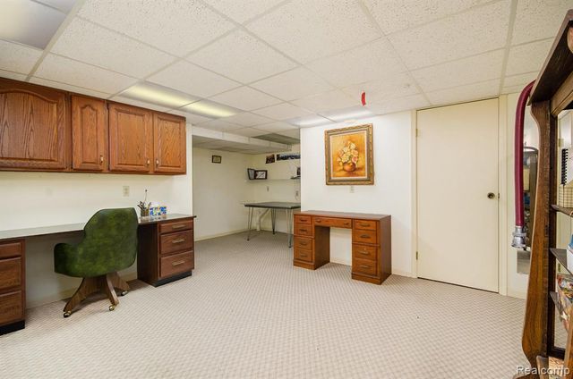 43053 W Kirkwood Drive 30, Clinton Township, MI 48038