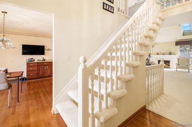 43053 W Kirkwood Drive 30, Clinton Township, MI 48038