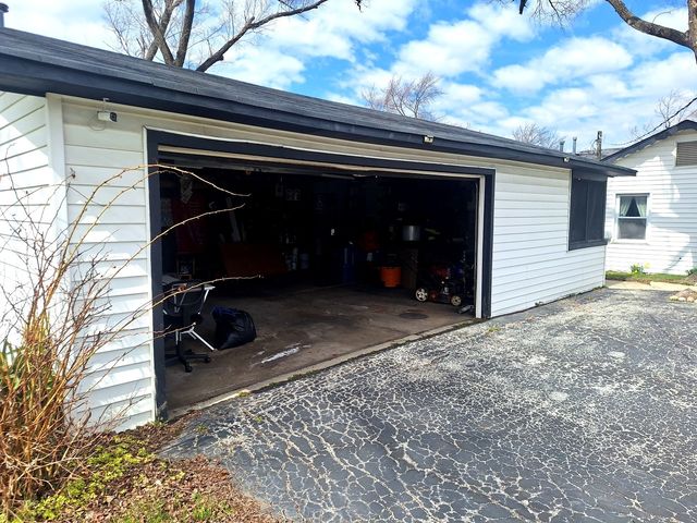 7434 S Nottingham Avenue, Chicago, IL 60638