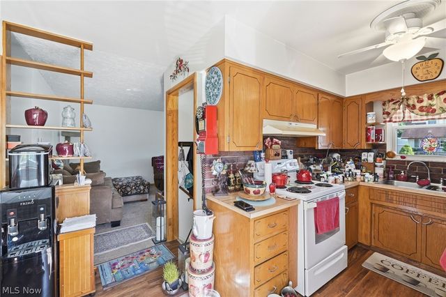 617 Marguerite Avenue, Cuyahoga Falls, OH 44221