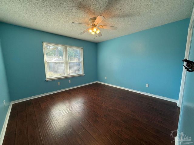 2463 Cavalla Loop, Pensacola, FL 32526