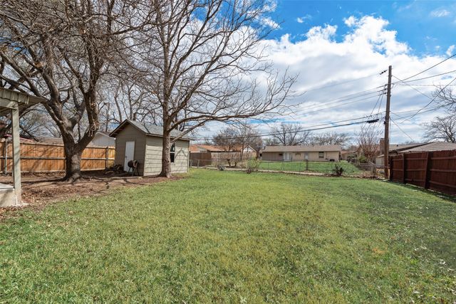 3924 Emerald Drive, Mesquite, TX 75150