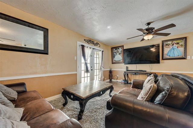 3924 Emerald Drive, Mesquite, TX 75150