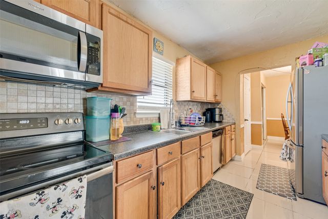 3924 Emerald Drive, Mesquite, TX 75150