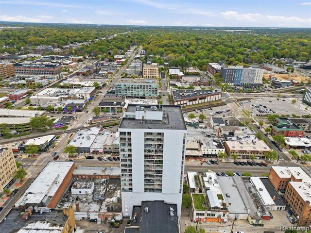 432 S Washington Avenue 905, Royal Oak, MI 48067