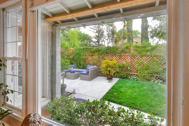 4400 E Nichols Ave, Sacramento, CA 95820