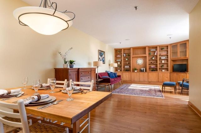 3930 Grand Avenue 306, Des Moines, IA 50312