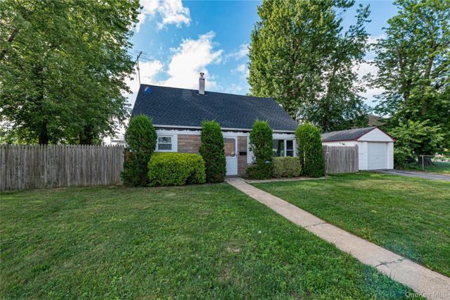 2528 Marshall Avenue, Bellmore, NY 11710