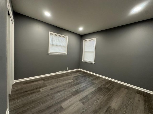 4875 N 53rd STREET, Milwaukee, WI 53218