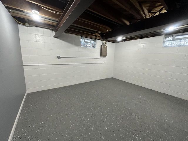 4875 N 53rd STREET, Milwaukee, WI 53218