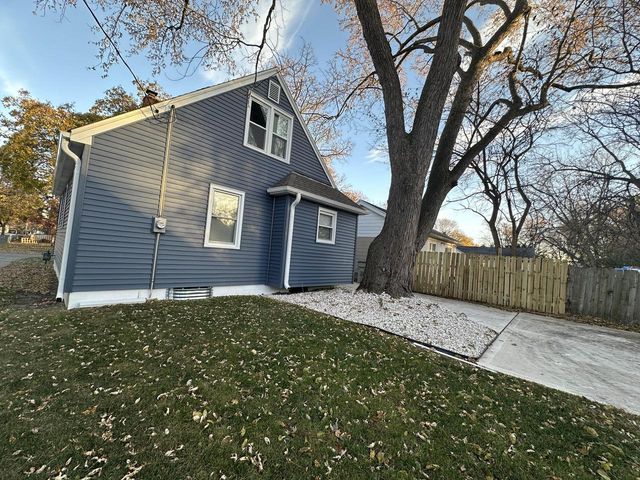 4875 N 53rd STREET, Milwaukee, WI 53218