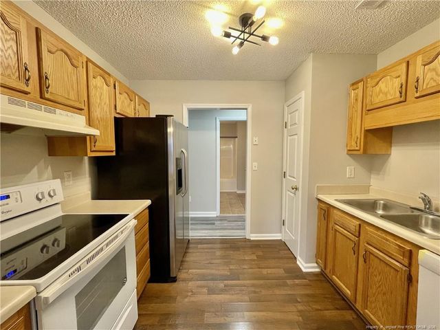 804 Nighthawk Place, Fayetteville, NC 28314