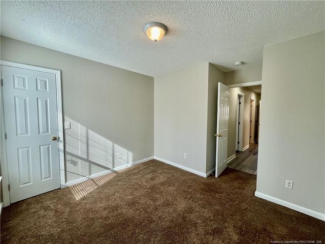 804 Nighthawk Place, Fayetteville, NC 28314